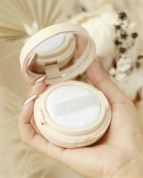 dior cushion powder limited edition|dior cushion powder review.